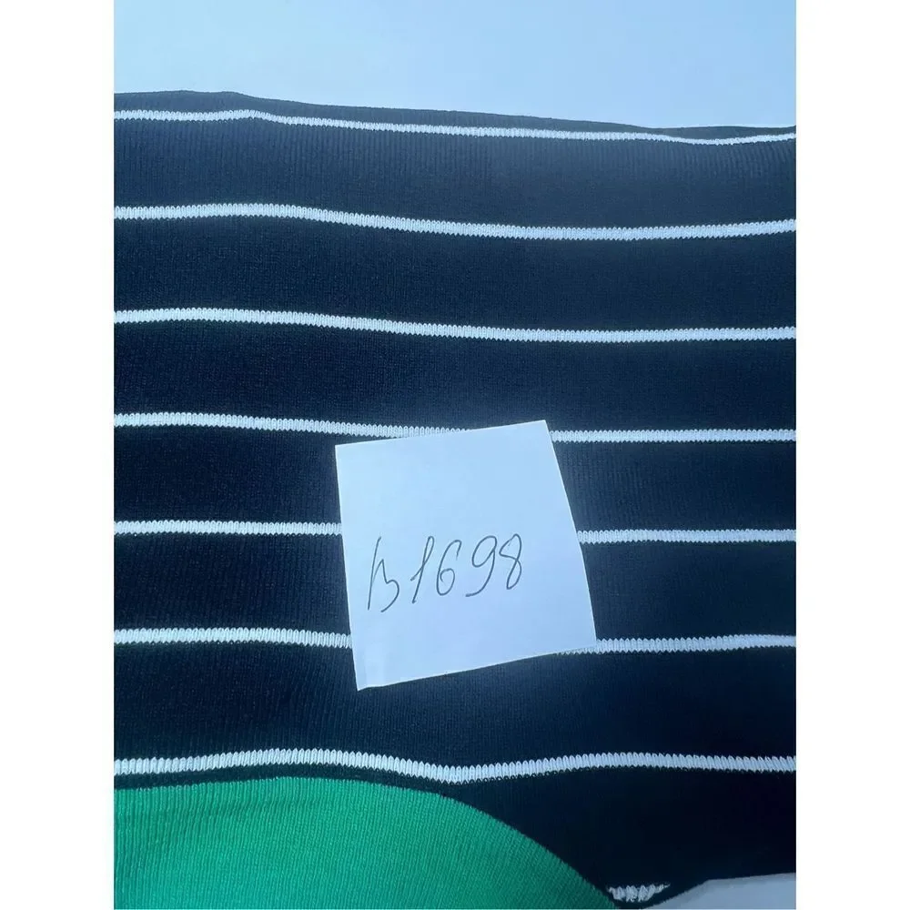 Cable & Gauge Women’s Size M Black White Green Striped V-Neck Sweater